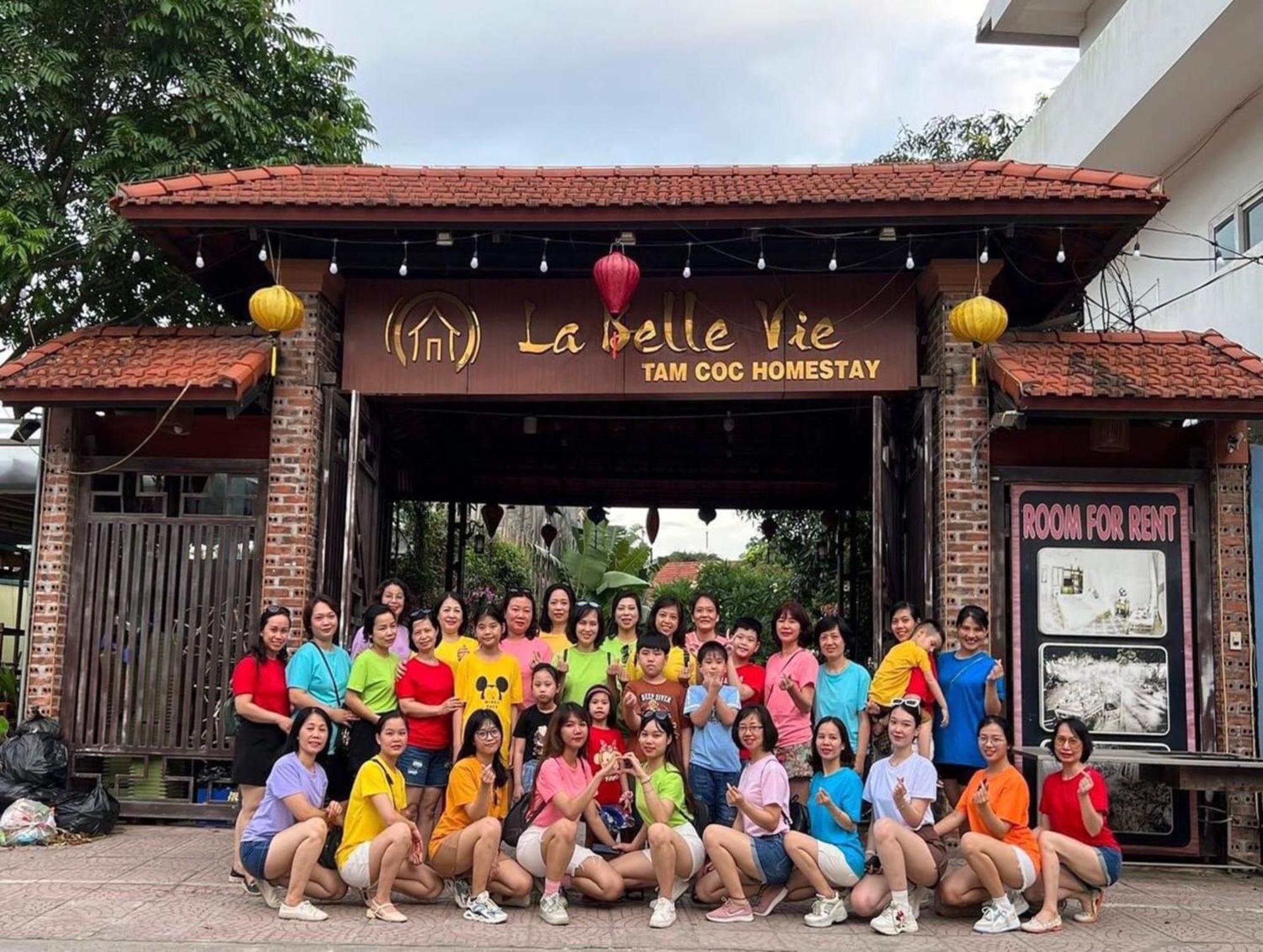 La Belle Vie Tam Coc Homestay ニンビン エクステリア 写真